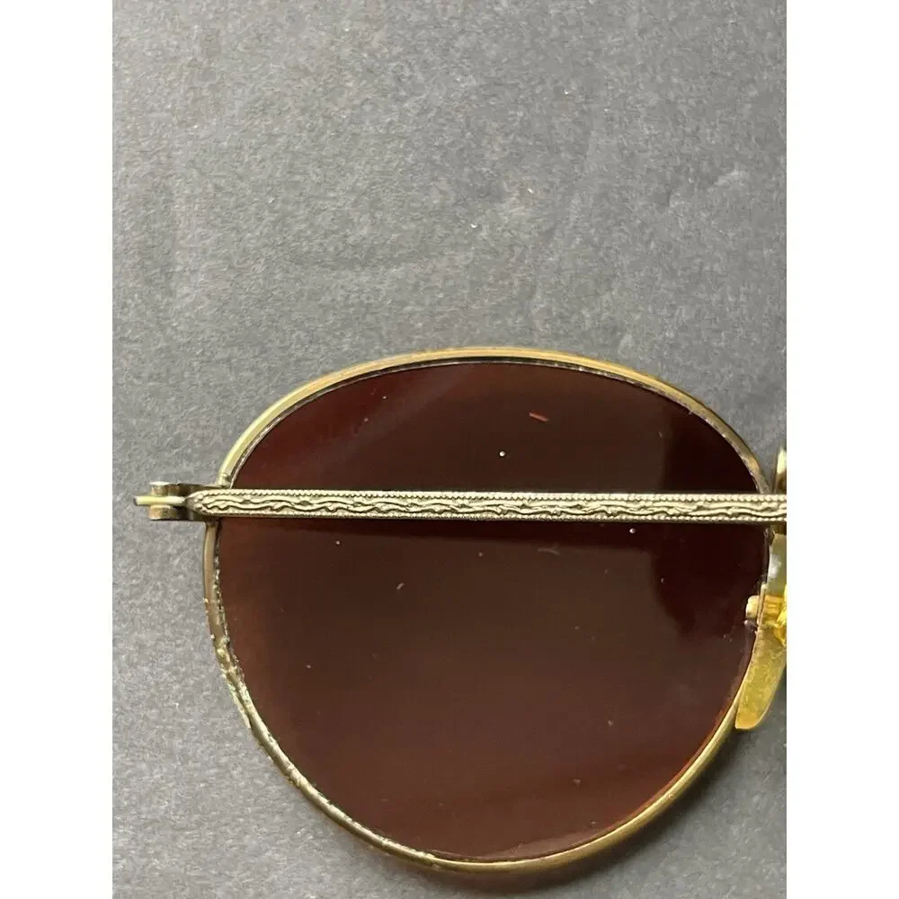Stratus Aviator Sunglasses Gold Tone Metal Frame Reddish Brown Lenses Sunnies
